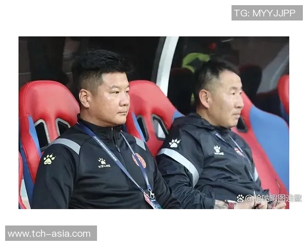 中甲小将边路突破展现出色技术与速度引发球迷热议